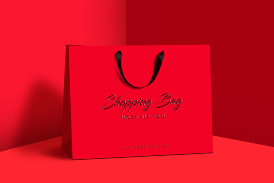 Free Realistic Shopping Bag Mockup